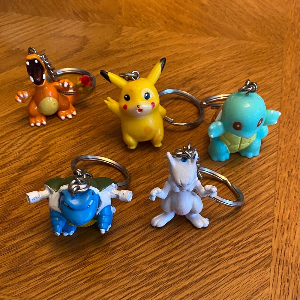 Pokemon Keychain Set